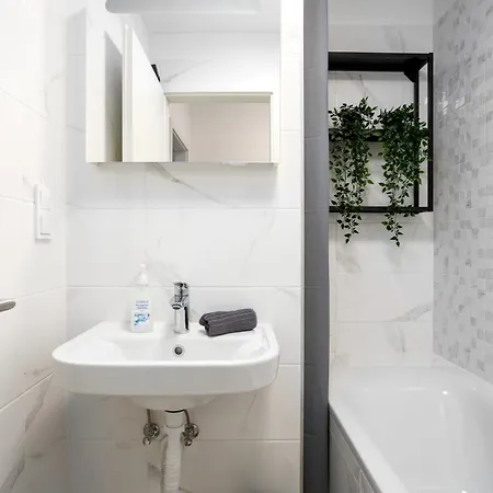 New Tranquil Apartments With Free Parking Budapest Exterior foto