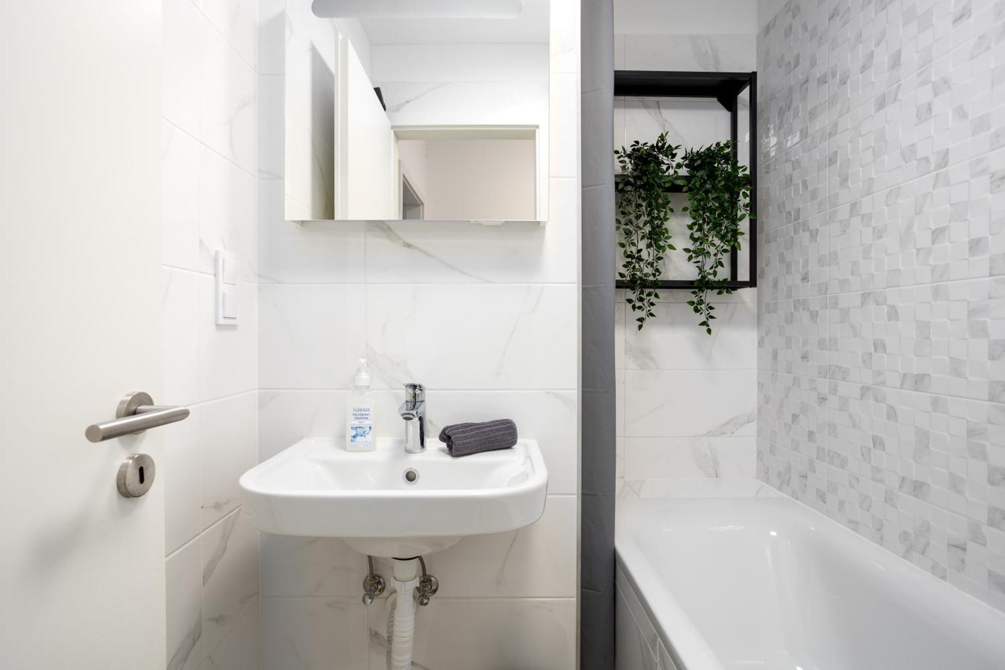 New Tranquil With Free Parking Budapest